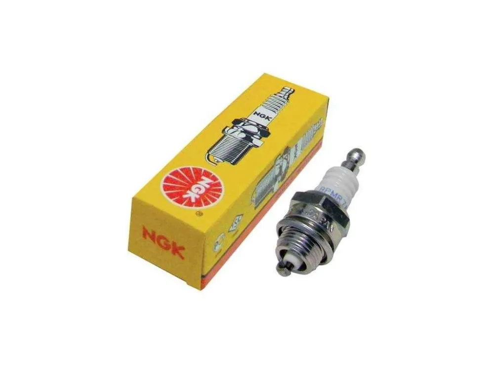 Vrácení Zdarma Zapalovací svíčka NGK BPMR7A - 4626 STIHL